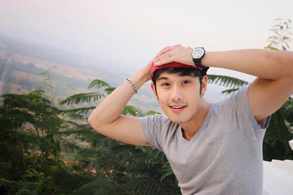 เปิดประวัติ ท็อป เทวินทร์ เปิดประวัติ ท็อป เทวินทร์