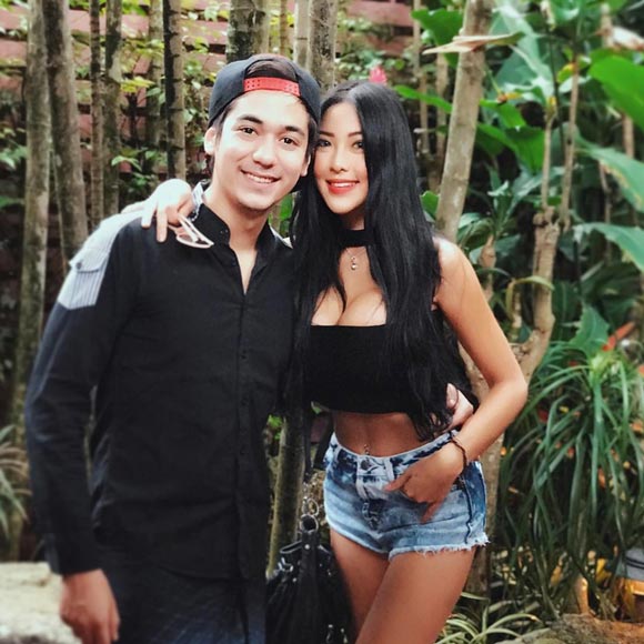 หวาย ปัญญริสา หวาย ปัญญริสา