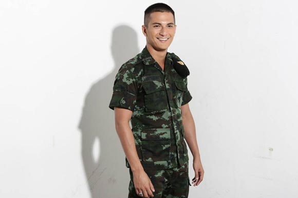 ชิน ชินวุฒ ชิน ชินวุฒ