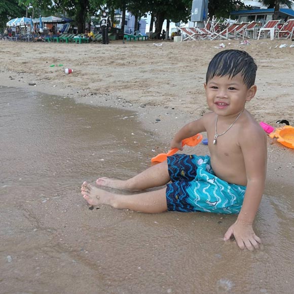 น้องคีริน ลูก กาย ฮารุ น้องคีริน ลูก กาย ฮารุ
