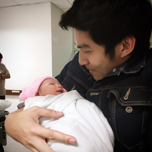 น้องพราวด์ ลูกสาว วุตม์ สุรินทร น้องพราวด์ ลูกสาว วุตม์ สุรินทร