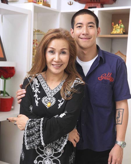 แม่โตโน่ ให้กำลังใจ แพท ณปภา แม่โตโน่ ให้กำลังใจ แพท ณปภา