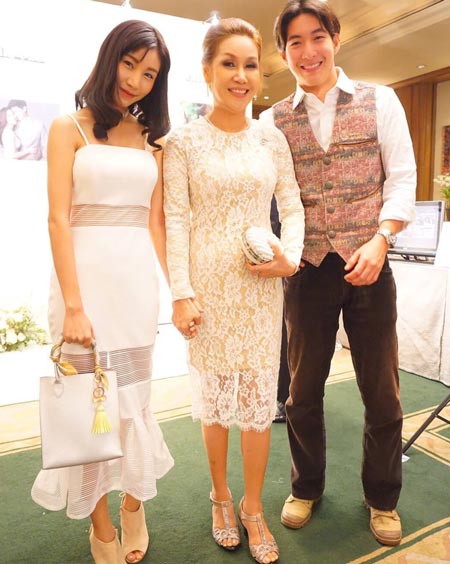 แม่โตโน่ ให้กำลังใจ แพท ณปภา แม่โตโน่ ให้กำลังใจ แพท ณปภา