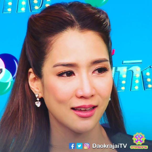 จั๊กจั่น อคัมย์สิริ จั๊กจั่น อคัมย์สิริ