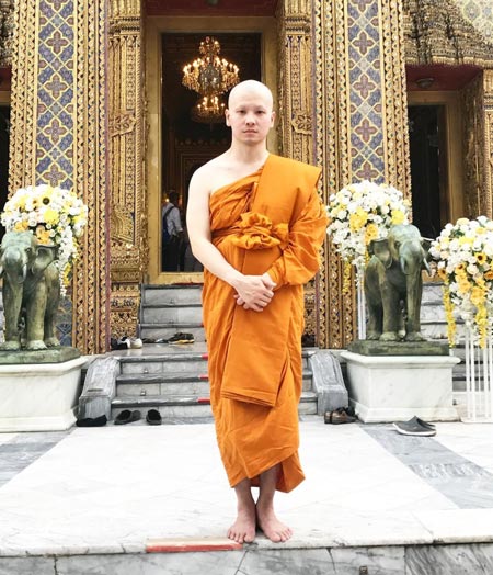 ก้อง Hive salon ก้อง Hive salon