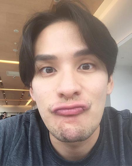 แทค ภรัณยู แทค ภรัณยู