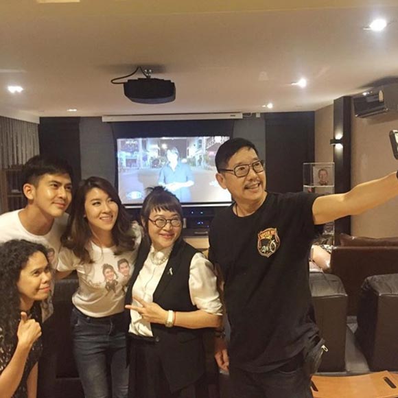 เต้ย เชียร์ เต้ย เชียร์