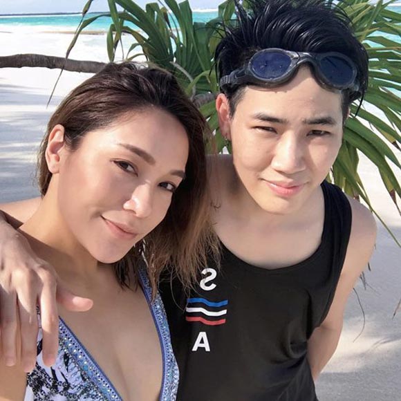 โมเม นภัสสร โมเม นภัสสร