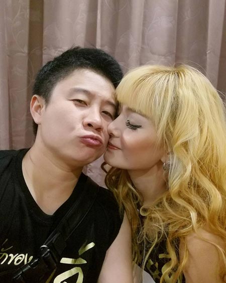 แคนดี้ รากแก่น แคนดี้ รากแก่น