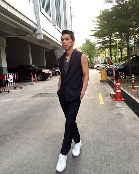 ดีเจเอกกี้ โดดโยง ป้าซุ่มทุ่มไม่อั้น ดีเจเอกกี้ โดดโยง ป้าซุ่มทุ่มไม่อั้น