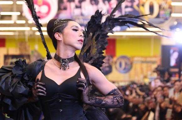 ดีเจเอกกี้ เต๋า ทีวีพูล ดีเจเอกกี้ เต๋า ทีวีพูล