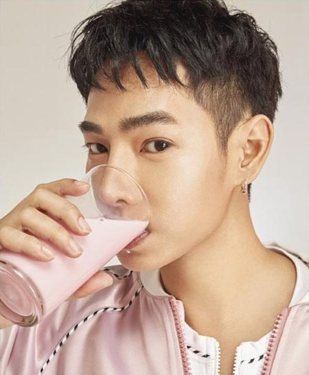 เป๊ก ผลิตโชค เป๊ก ผลิตโชค