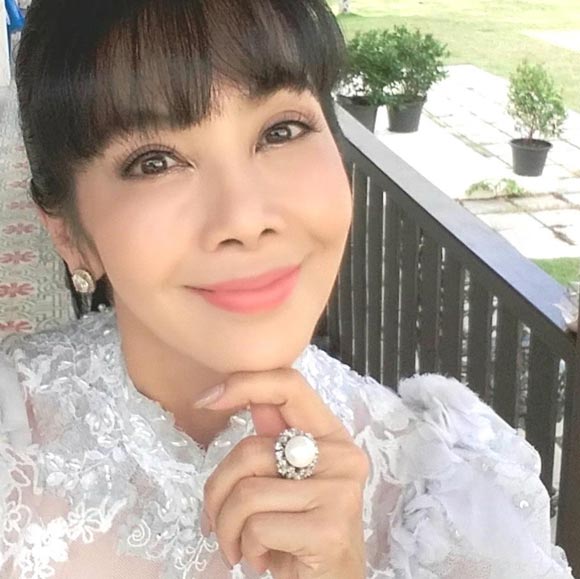 ตั๊ก มยุรา ตั๊ก มยุรา