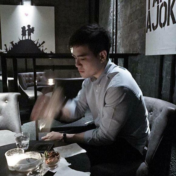 ไฮโซภูมิ แฟน อ๊อฟ ปองศักดิ์ ไฮโซภูมิ แฟน อ๊อฟ ปองศักดิ์