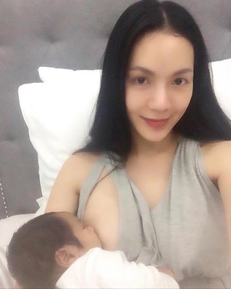 อ๋อม สกาวใจ อ๋อม สกาวใจ