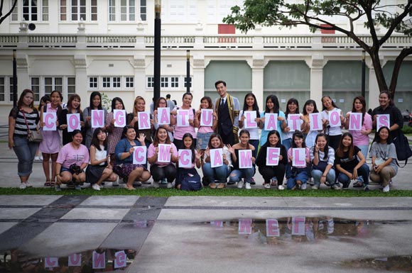 ภัทร ฉัตรบริรักษ์ รับปริญญา ภัทร ฉัตรบริรักษ์ รับปริญญา