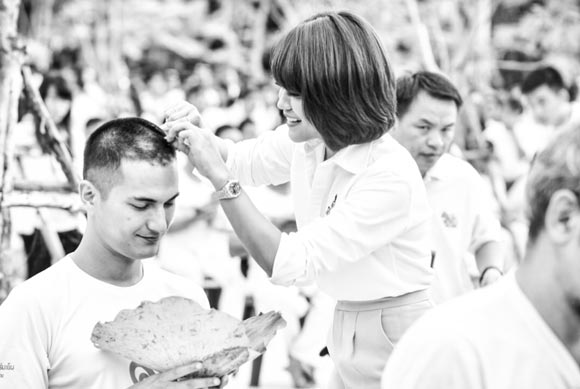 ชิน ชินวุฒิ กวินท์ ดูวาล ทนงศักดิ์ อุปสมบทหมู่ถวายในหลวง ร.9 ชิน ชินวุฒิ กวินท์ ดูวาล ทนงศักดิ์ อุปสมบทหมู่ถวายในหลวง ร.9