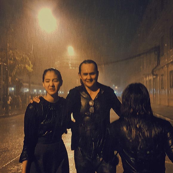 เปิ้ล หัทยา เผยประชาชนทนได้ เพื่อได้กราบลาพ่อหลวง ร.9 เปิ้ล หัทยา เผยประชาชนทนได้ เพื่อได้กราบลาพ่อหลวง ร.9