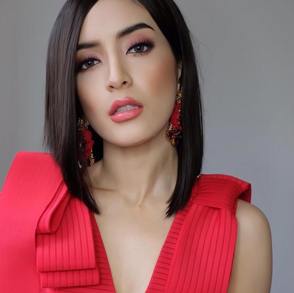 พิ้งกี้ สาวิกา พิ้งกี้ สาวิกา