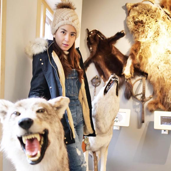 พลอย ชิดจันทร์ พลอย ชิดจันทร์