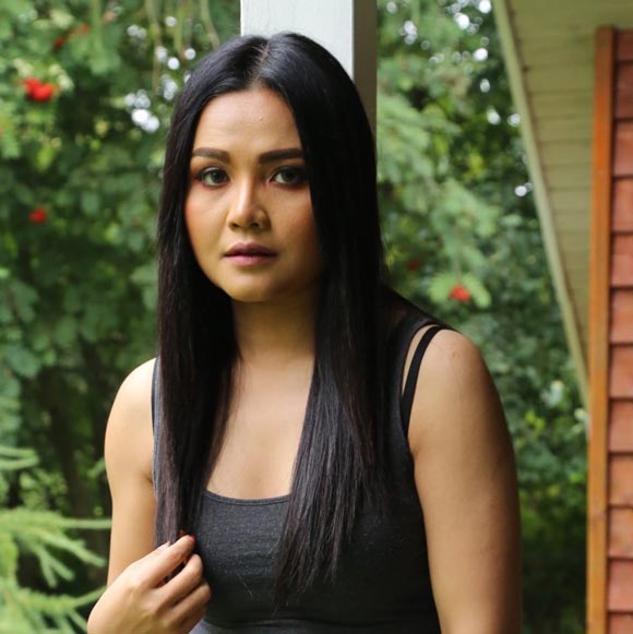 ตั๊กแตน ชลลดา ตั๊กแตน ชลลดา