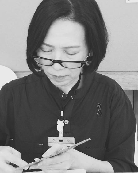 ตุ๊ก เดือนเต็ม ตุ๊ก เดือนเต็ม