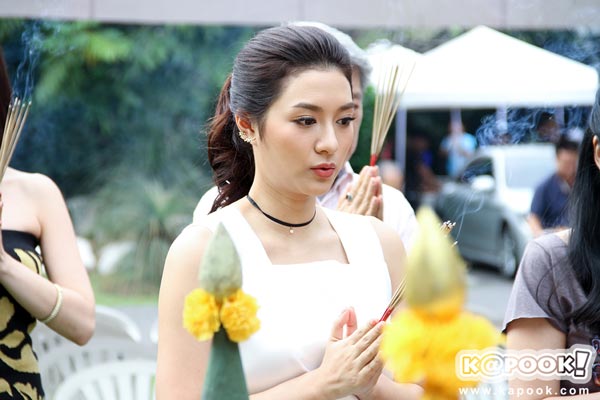 ด้วยแรงอธิษฐาน ด้วยแรงอธิษฐาน