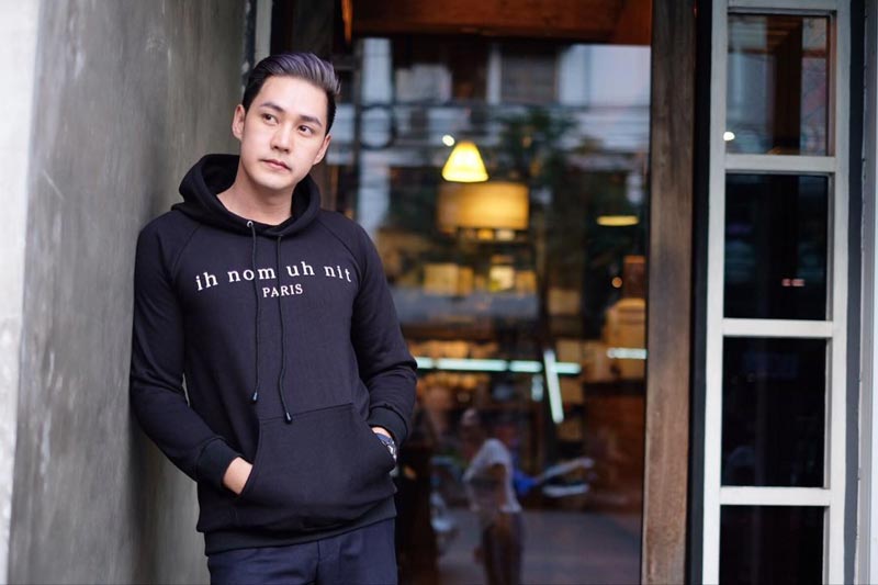 แอมป์ พีรวัศ เบลล์ แอมป์ พีรวัศ เบลล์