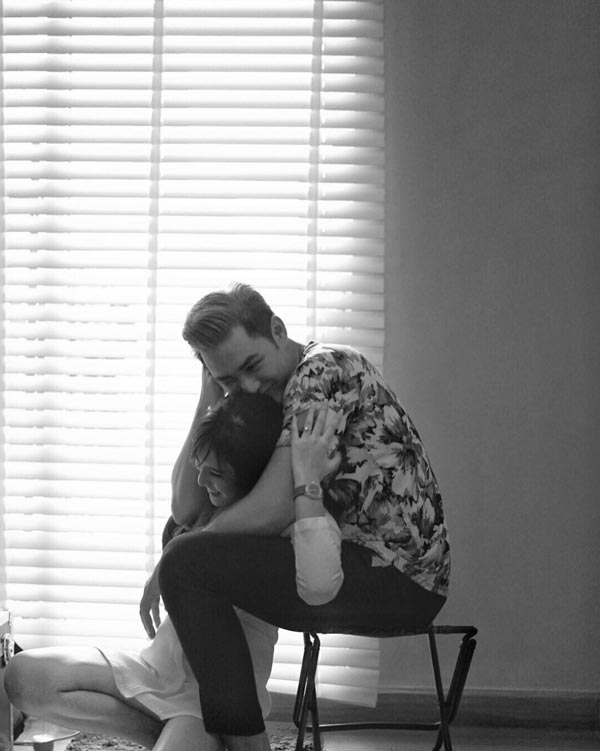 แอมป์ พีรวัศ เบลล์ แอมป์ พีรวัศ เบลล์