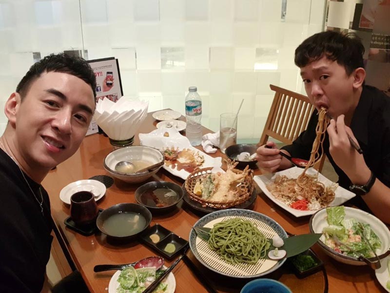 จับตัว กู๊ด อดีต ผู้จัดการส่วนตัวโกงเงิน บี พีระพัฒน์ จับตัว กู๊ด อดีต ผู้จัดการส่วนตัวโกงเงิน บี พีระพัฒน์