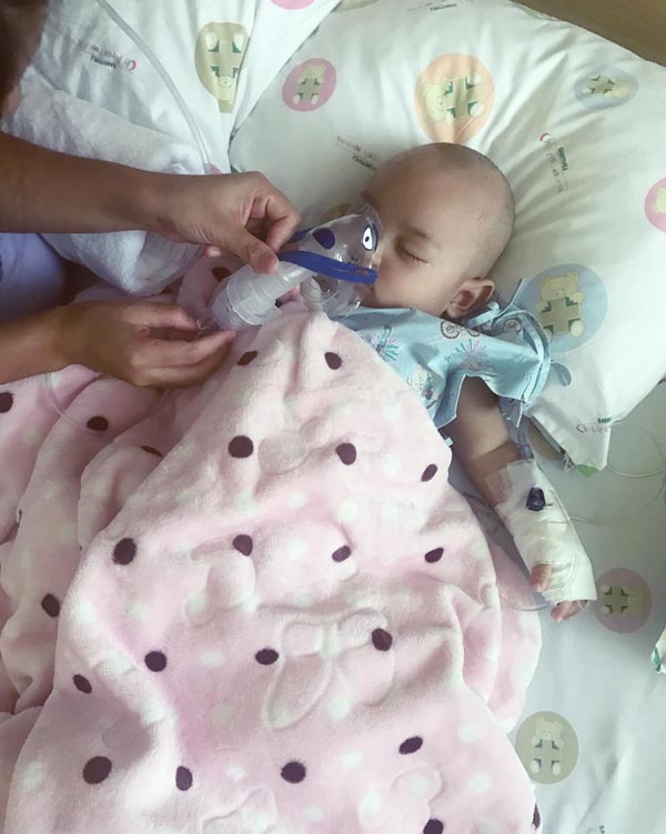 แซนวิช ปภาดา ใจร้าว น้องลีออง ป่วย แซนวิช ปภาดา ใจร้าว น้องลีออง ป่วย