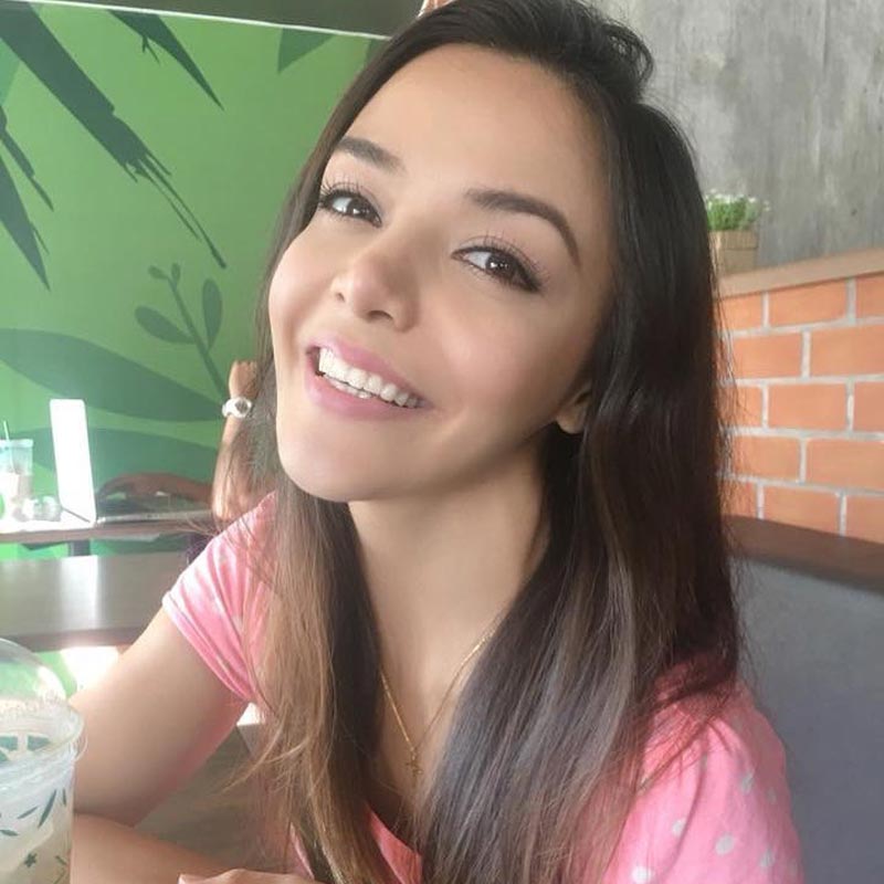 เวียร์ อเล็กซานดร้า เวียร์ อเล็กซานดร้า