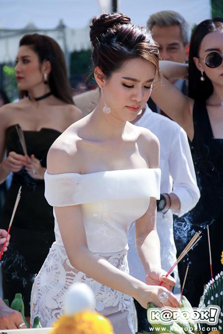 บวงสรวงละคร เรือมนุษย์ พชรมนต์ตรา บวงสรวงละคร เรือมนุษย์ พชรมนต์ตรา