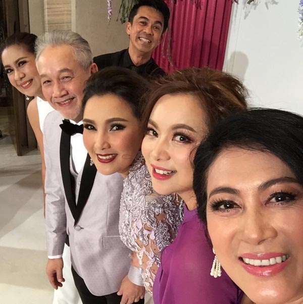 งานแต่ง ลูกตาล จริญญา เกียรติ สิทธีอมร งานแต่ง ลูกตาล จริญญา เกียรติ สิทธีอมร
