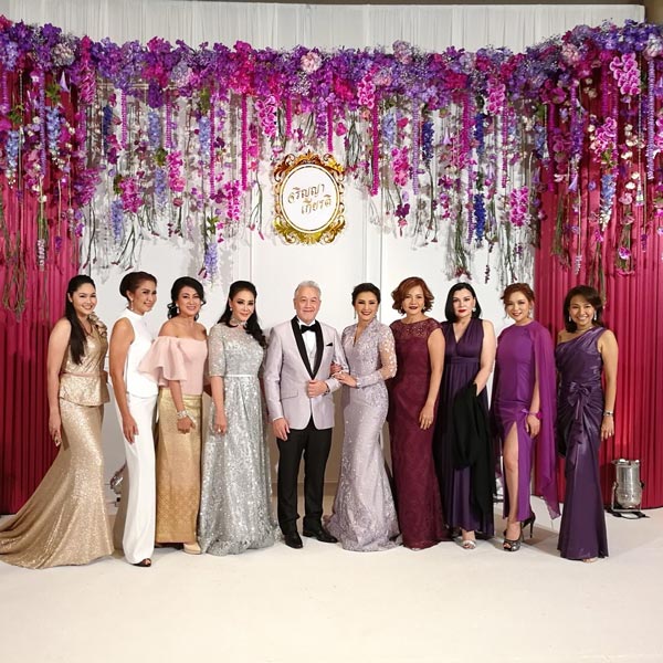 งานแต่ง ลูกตาล จริญญา เกียรติ สิทธีอมร งานแต่ง ลูกตาล จริญญา เกียรติ สิทธีอมร