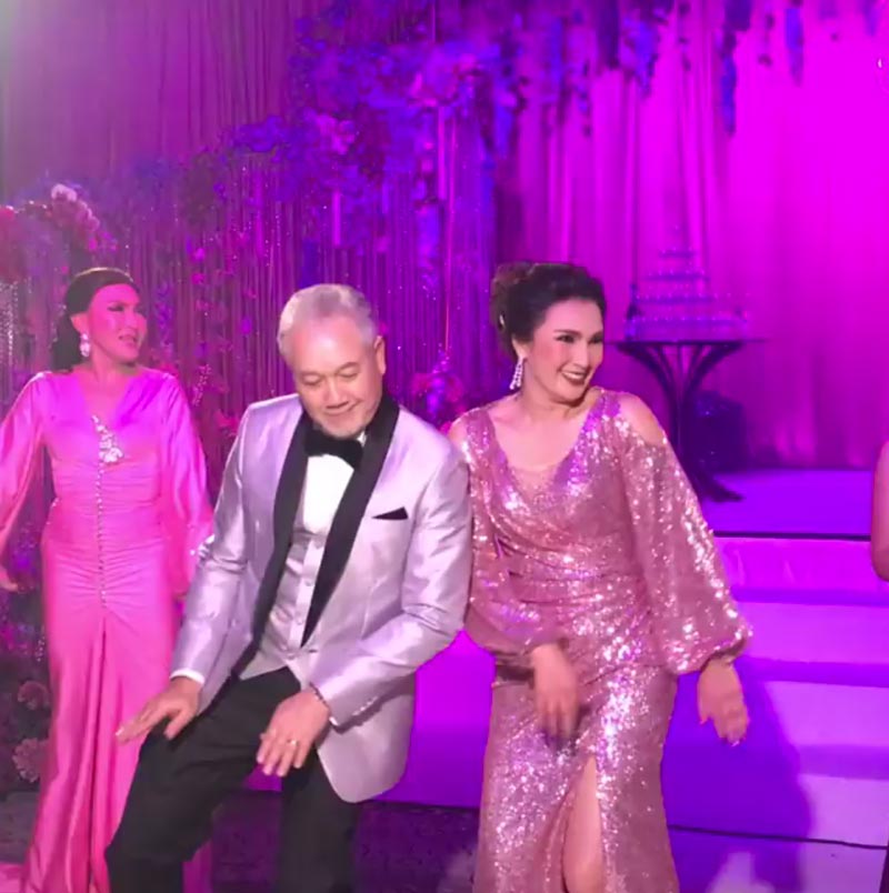 งานแต่ง ลูกตาล จริญญา เกียรติ สิทธีอมร งานแต่ง ลูกตาล จริญญา เกียรติ สิทธีอมร
