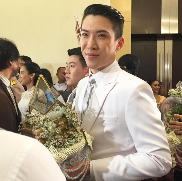 งานหมั้น มาร์กี้ ป๊อก งานหมั้น มาร์กี้ ป๊อก