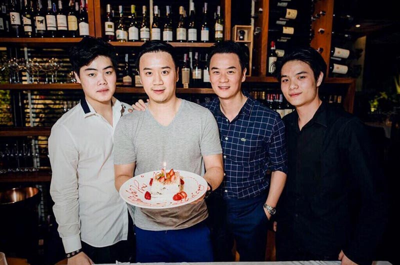 โอ๊ต ธนภูมิ โอ๊ต ธนภูมิ