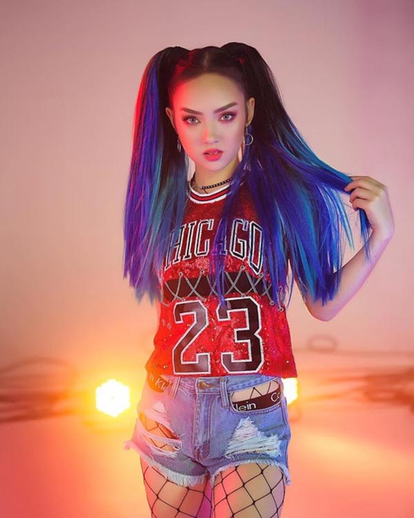 พลอยชมพู โต้ทำศัลยกรรม พลอยชมพู โต้ทำศัลยกรรม