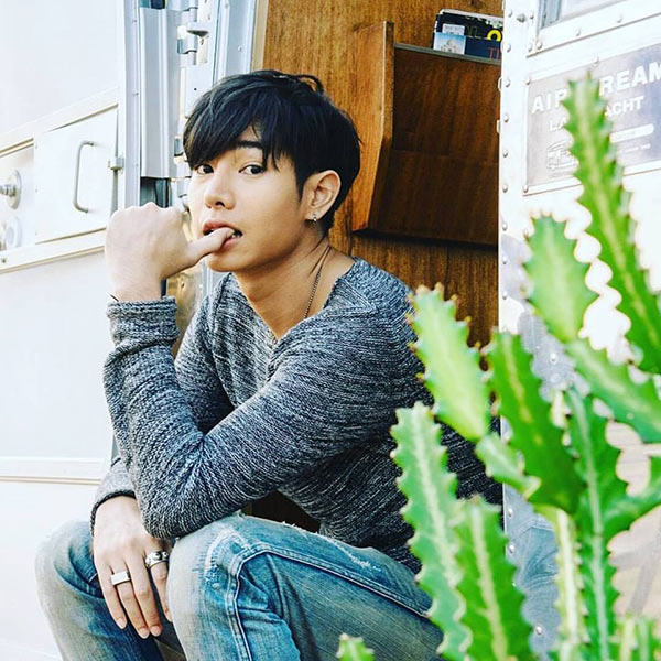 เป๊ก ผลิตโชค เป๊ก ผลิตโชค