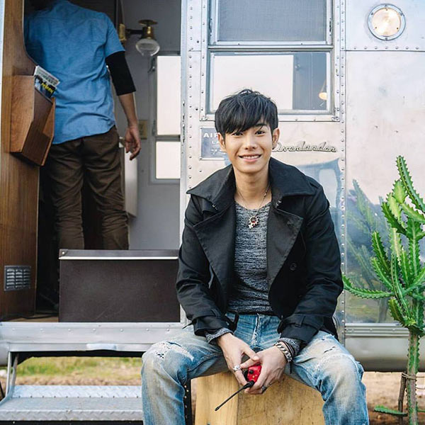 เป๊ก ผลิตโชค เป๊ก ผลิตโชค