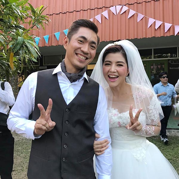 โอ๋ เพชรลดา แต่งงาน ฟิวส์ กิตติศักดิ์ โอ๋ เพชรลดา แต่งงาน ฟิวส์ กิตติศักดิ์