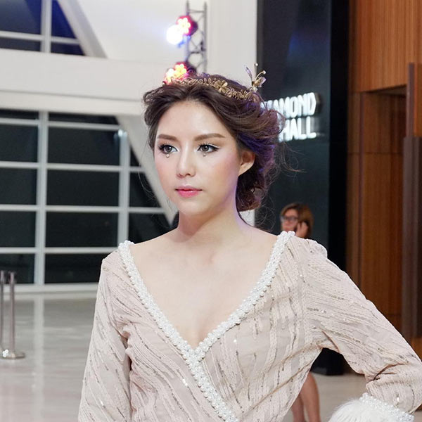 มิว ลักษณ์นารา มิว ลักษณ์นารา