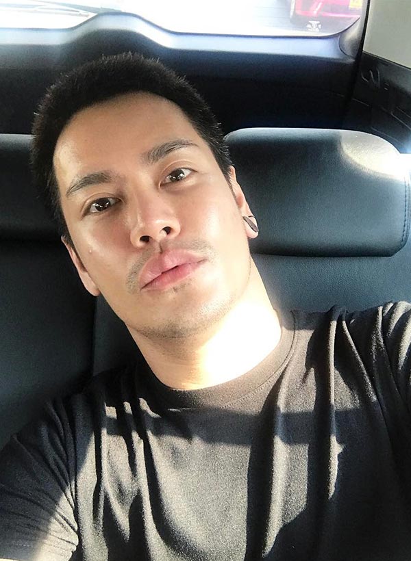 อ๊อฟ ปองศักดิ์ อ๊อฟ ปองศักดิ์