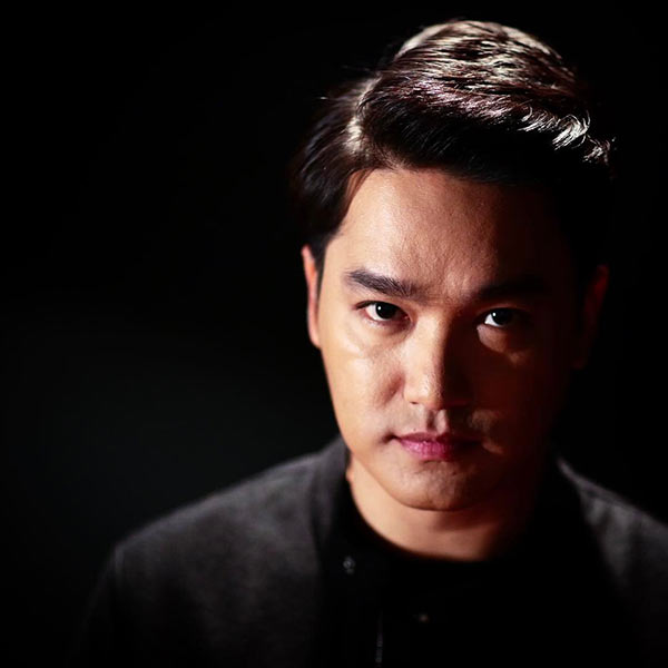 เอ๊ะ จิรากร หน้ากากอีกาดำ เอ๊ะ จิรากร หน้ากากอีกาดำ