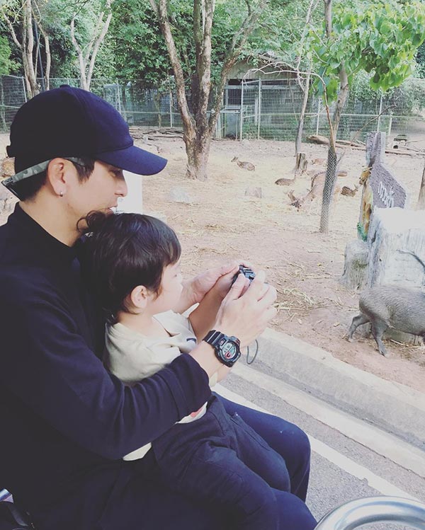 ติ๊ก เจษฎาภรณ์ น้องเต็นท์ ติ๊ก เจษฎาภรณ์ น้องเต็นท์