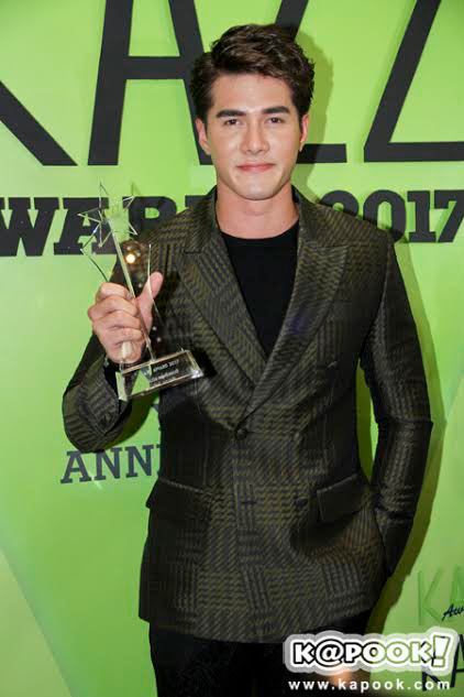 มิกค์ ทองระย้า มิกค์ ทองระย้า