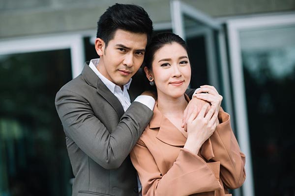 เต้ย พงศกร เชียร์ ฑิฆัมพร เต้ย พงศกร เชียร์ ฑิฆัมพร