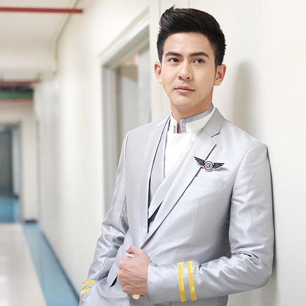 เต้ย พงศกร เชียร์ ฑิฆัมพร เต้ย พงศกร เชียร์ ฑิฆัมพร