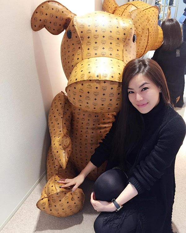 ไฮโซจิ๊บ เสาวนีย์ ไฮโซจิ๊บ เสาวนีย์